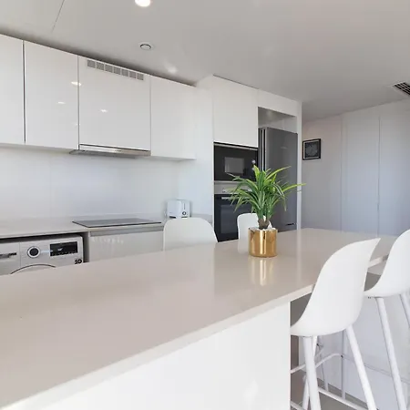Global Properties, Con Amplia Terraza Con Vistas Al Mar Apartment *